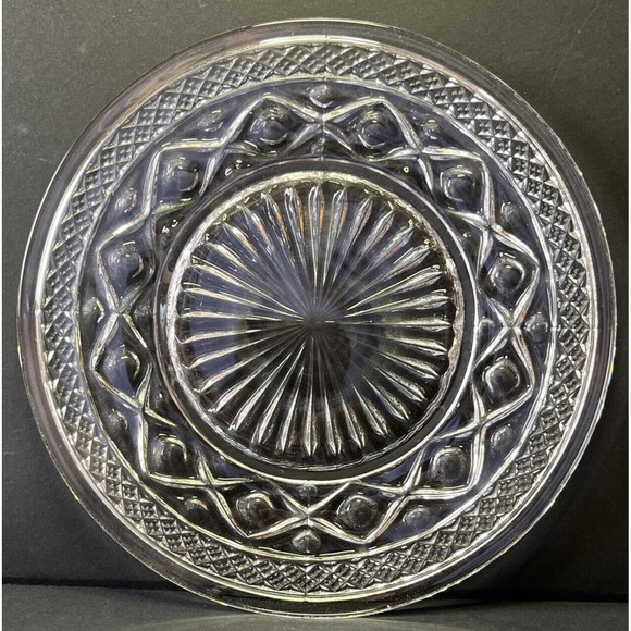 4 Imperial CAPE COD Crystal Clear Salad Plates 8 1/8" - Picture 2 of 5